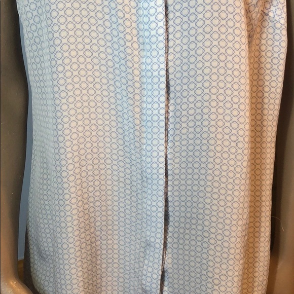 J. McLaughlin Silk Geometric Button Down Tank - Picture 5 of 8